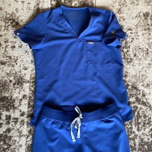 Figs livingston Basic pant and Catarina top